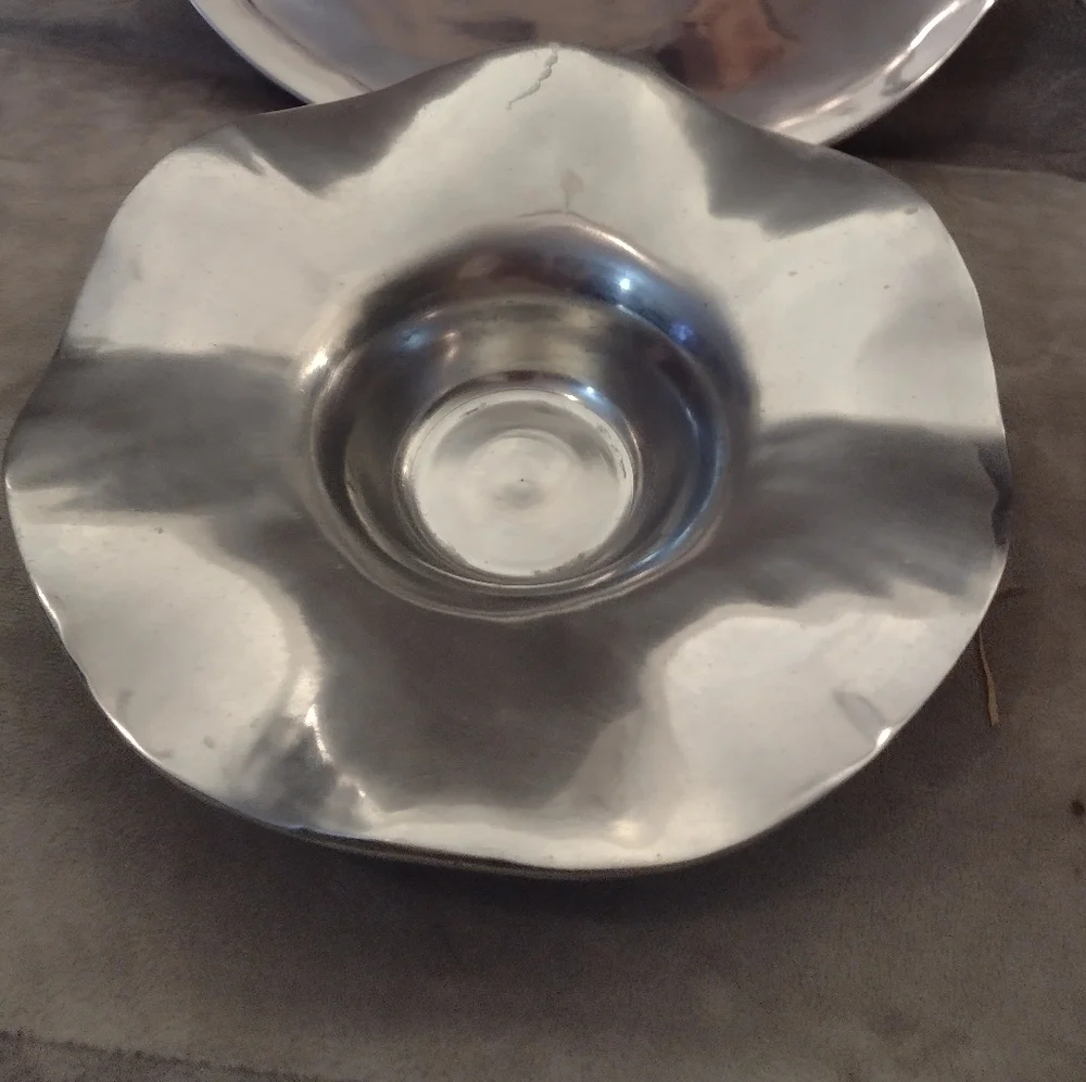 Elegant Silver Decorative Bowl